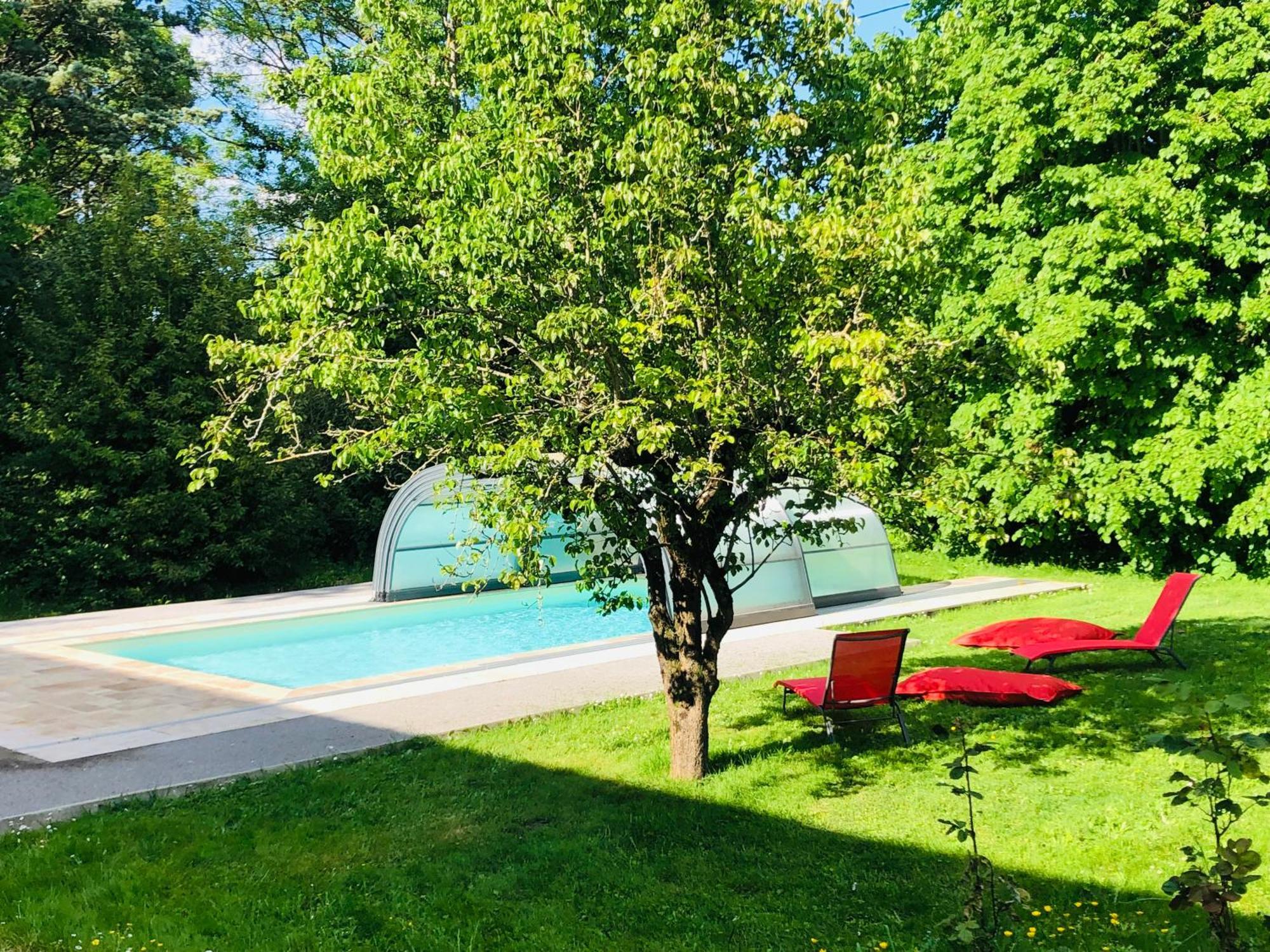 Villa Domaine Jeanne De Laval à La Bohalle Extérieur photo
