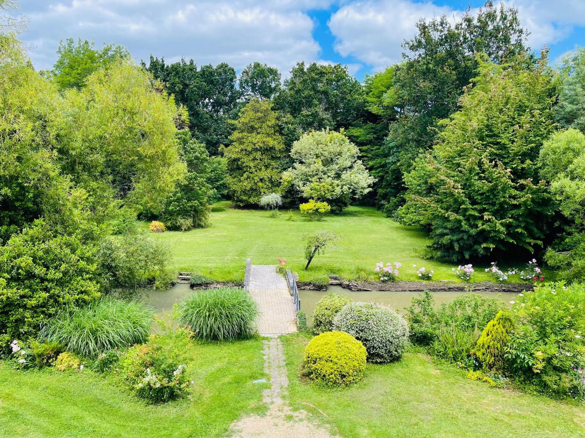 Villa Domaine Jeanne De Laval à La Bohalle Extérieur photo